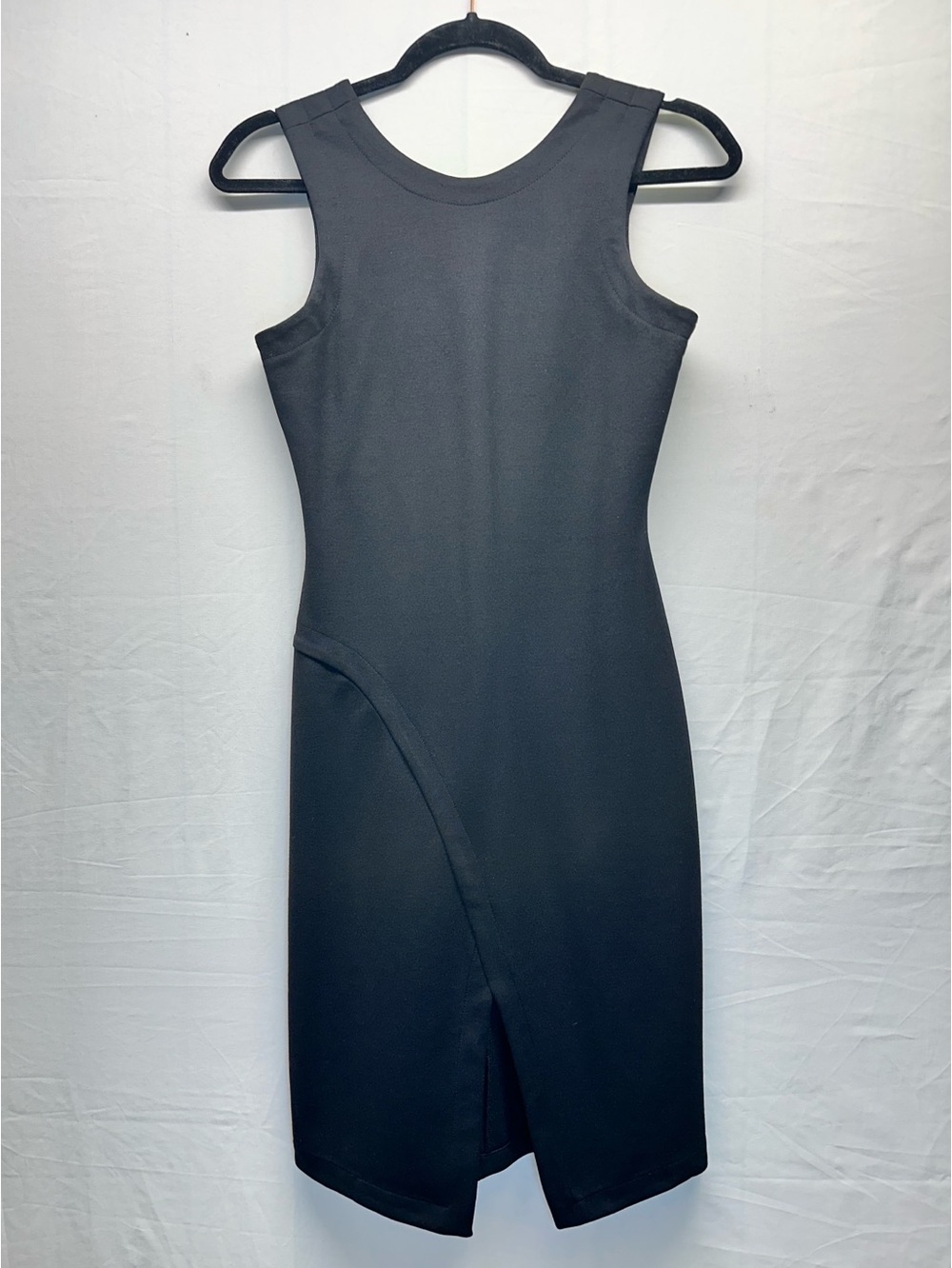 Amanda Uprichard Black Knit Sleeveless Fitted Assymetric Hem Bodycon Sheath Dres